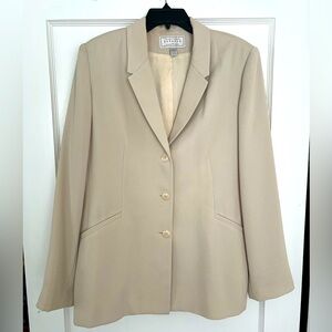 Vintage beige suit size 13/14